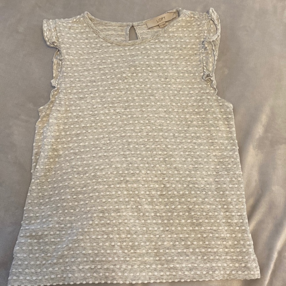 Gray and white sleeveless top